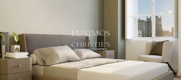 860m² Building in Porto, Portugal No. 115357 9