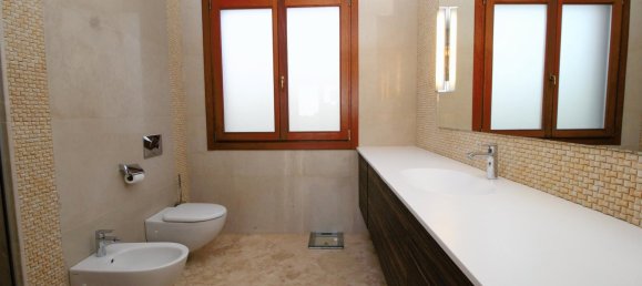 Villa de 6 dormitorios en Aphrodite Hills, Cyprus No. 22343 13