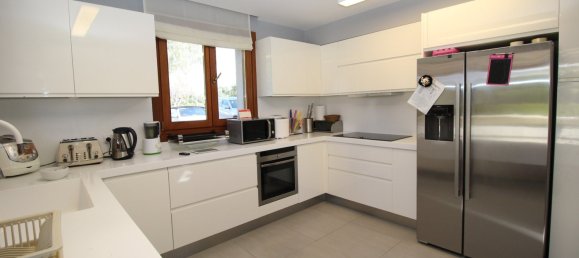 Villa de 6 dormitorios en Aphrodite Hills, Cyprus No. 22343 3