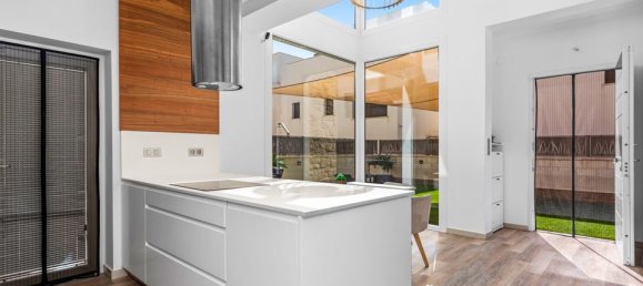 3 bedrooms Villa in Ciudad Quesada, Spain No. 176095 4