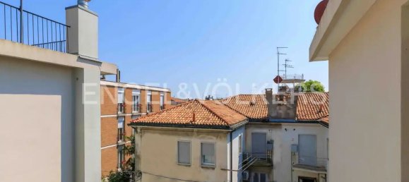 Квартира с 4 комнатами в Венеция, Италия № 109267 9