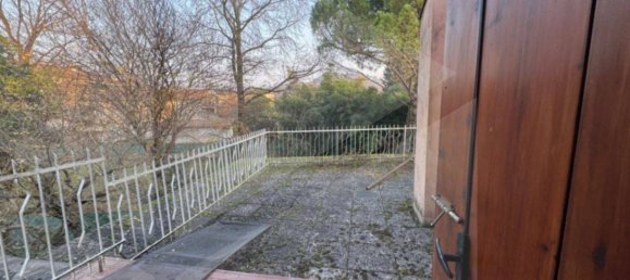 7 rooms Apartment in Vicenza, Italy No. 25469 7