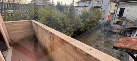 7 rooms Apartment in Vicenza, Italy No. 25469 21