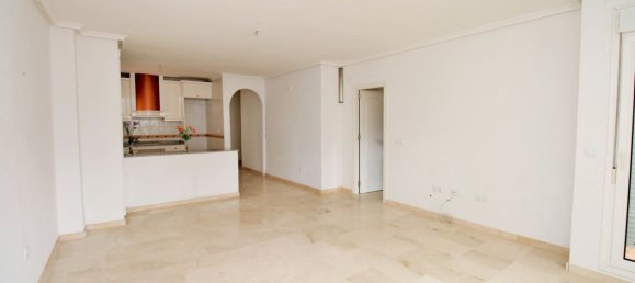 2 bedrooms Apartment in Alicante, Spain No. 174650 3