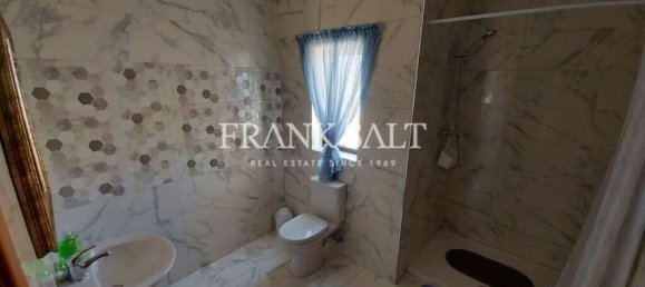 3 bedrooms Penthouse in Kercem, Malta No. 5800 5