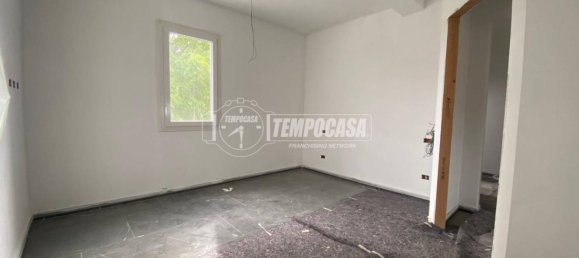 3 Schlafzimmer Wohnung in Castelfranco Emilia, Italy, Nr. 98162 7