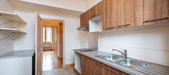 3 chambres Appartement à Châteauroux, France No. 58226 5