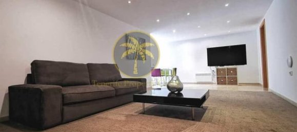 5 bedrooms Villa in Adeje, Spain No. 25018 4