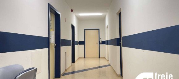 4-salle Bureau à Dresden, Germany No. 309643 4