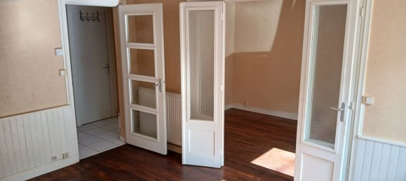 Apartamento de 1 dormitorio en Lorient, France No. 326636 2