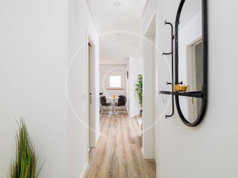 3 bedrooms Apartment in Lisbon, Portugal No. 332889