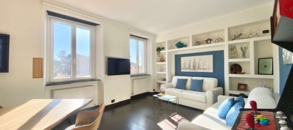 2 bedrooms Apartment in Genoa, Italy No. 294662 4