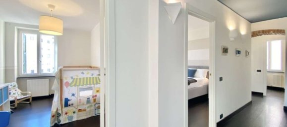2 bedrooms Apartment in Genoa, Italy No. 294662 7