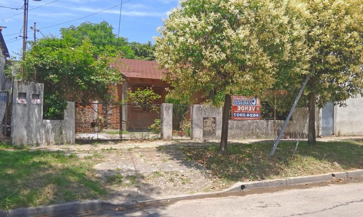 Studio in Ituzaingo, Argentina, Nr. 79165