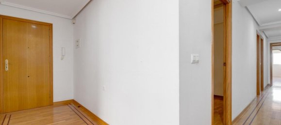 Apartamento T4 em Estepona, Spain N.º 175774 5