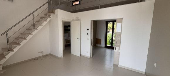 5 chambres Maison à Potenza Picena, Italy No. 336720 12