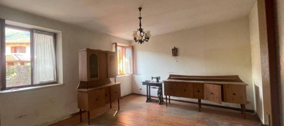 Casa de 5 habitaciónes en Udine, Italy No. 107304 31