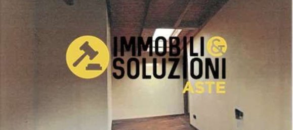 3-Zimmer Wohnung in Cassano Magnago, Italy, Nr. 12949 15
