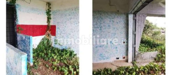 5 rooms Building in Stalettì, Italy No. 98901 2