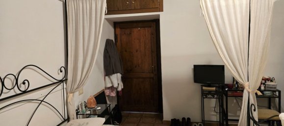 5 rooms Apartment in Chiusi, Italy No. 45923 29