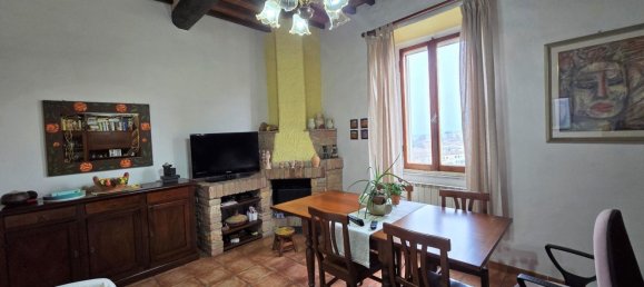5 rooms Apartment in Chiusi, Italy No. 45923 20