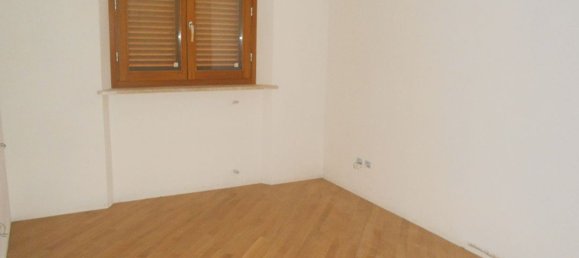 4 rooms Apartment in Monteriggioni, Italy No. 52178 4