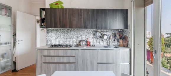 3 bedrooms Penthouse in Milan, Italy No. 337652 16