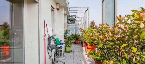 3 bedrooms Penthouse in Milan, Italy No. 337652 19