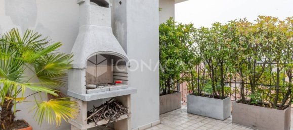 3 bedrooms Penthouse in Milan, Italy No. 337652 45