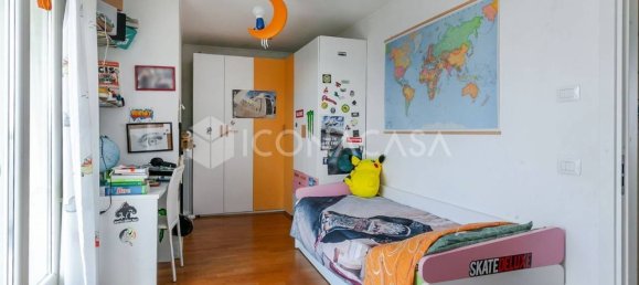 3 bedrooms Penthouse in Milan, Italy No. 337652 32