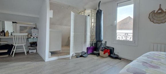 4 Schlafzimmer Haus in Poissy, France, Nr. 165978 11