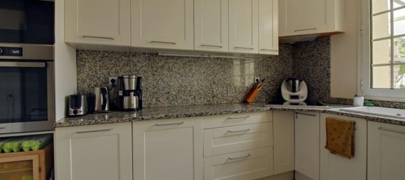 4 Schlafzimmer Haus in Poissy, France, Nr. 165978 3