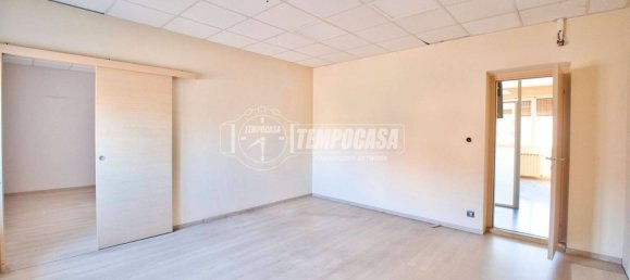 Casa de 4 dormitorios en Novara, Italy No. 296386 18