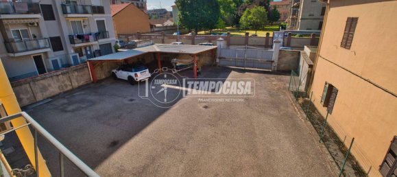 Casa de 4 dormitorios en Novara, Italy No. 296386 5