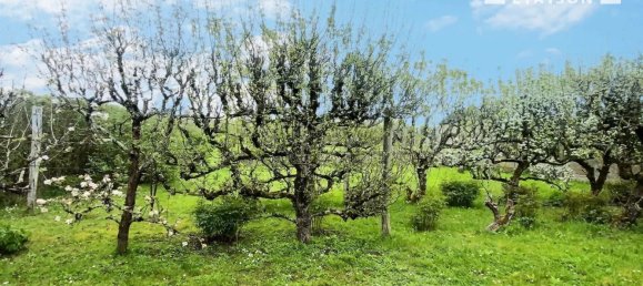  Land in Blois, France No. 69992 5