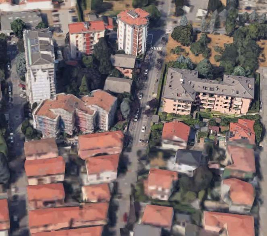  عقار تجاري في Cusano Milanino, Italy 218متر مربع رقم 333248