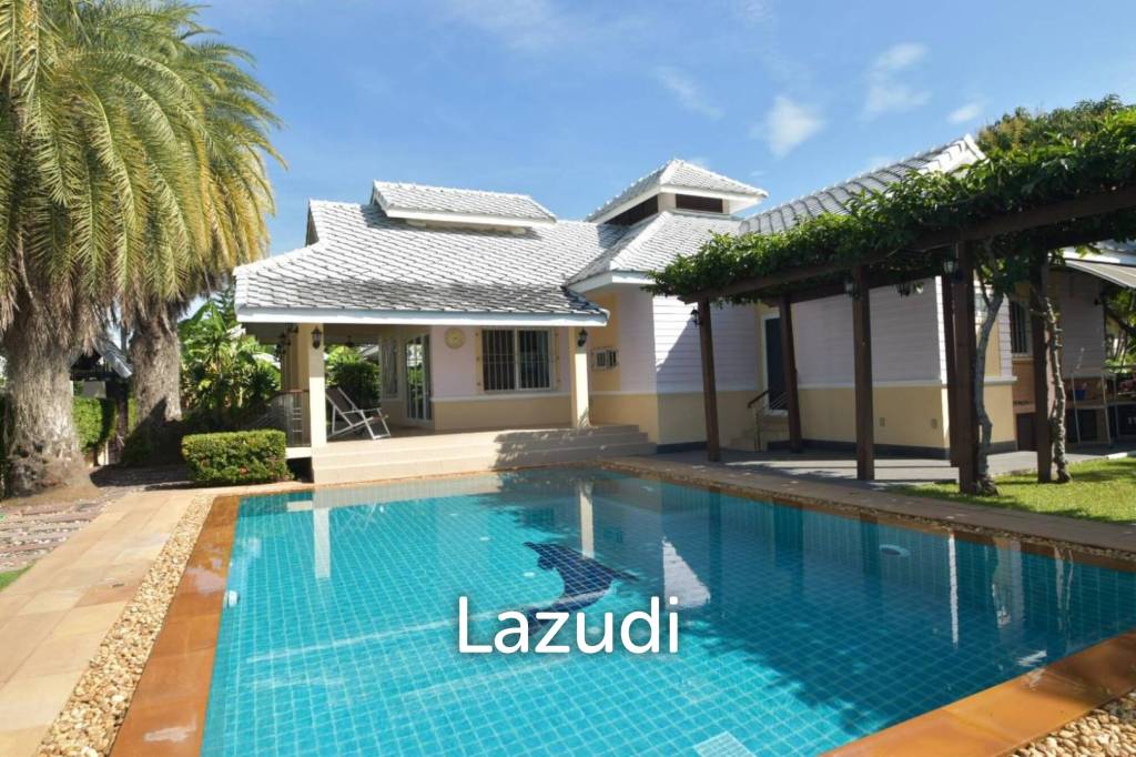 4 bedrooms Villa in Hua Hin, Thailand No. 25504