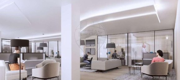 818m² Commercial property in Figueira da Foz, Portugal No. 69372 7