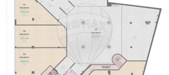 818m² Commercial property in Figueira da Foz, Portugal No. 69372 9