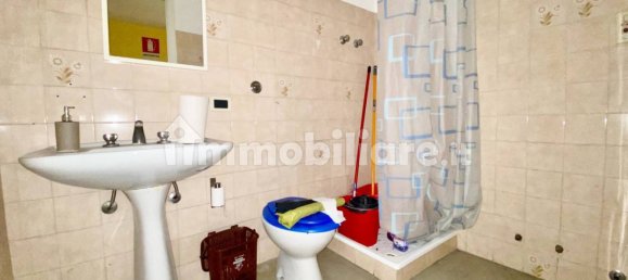 3-Zimmer Gewerbliche Immobilie in Ancona, Italy, Nr. 357739 8