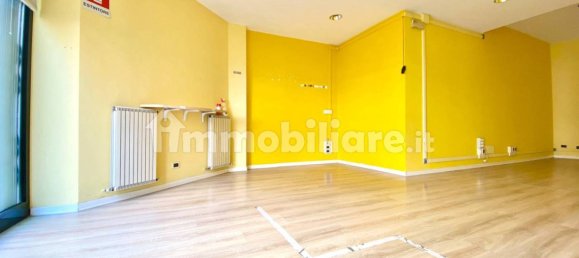 3-Zimmer Gewerbliche Immobilie in Ancona, Italy, Nr. 357739 3