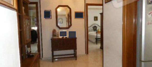4 bedrooms Apartment in Palermo, Italy No. 332467 9