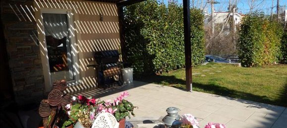 Propriedade comercial T4 em Agios Stefanos, Greece N.º 7137 3