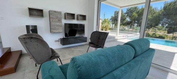 3 bedrooms Villa in Orihuela, Spain No. 13548 7