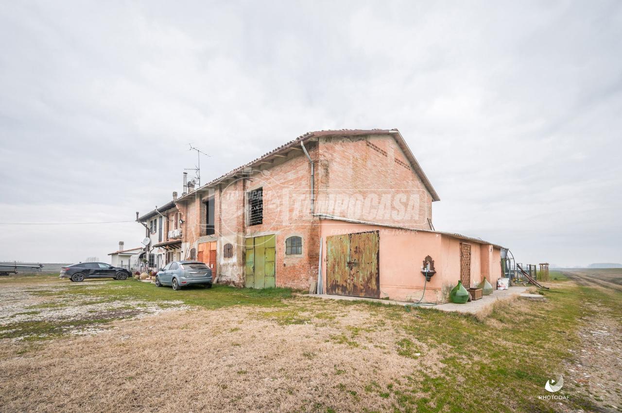 4-Zimmer Haus in Medicina, Italy, Nr. 125557