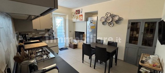 2 bedrooms House in Scandicci, Italy No. 52090 8