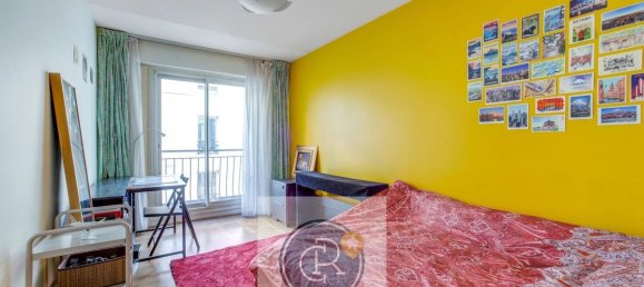 Apartamento de 2 dormitorios en Paris, France No. 295999 6