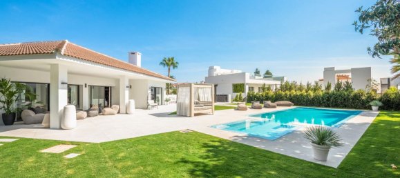 6 chambres Villa à Marbella, Spain No. 2919 3