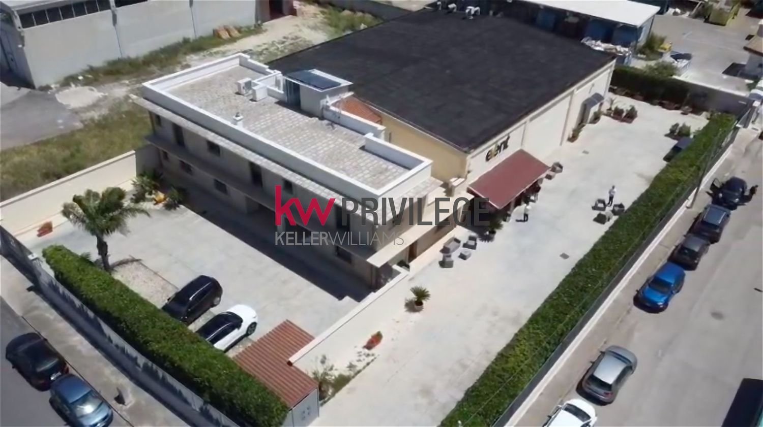  بناية في Mesagne, Italy 2000متر مربع رقم 300783