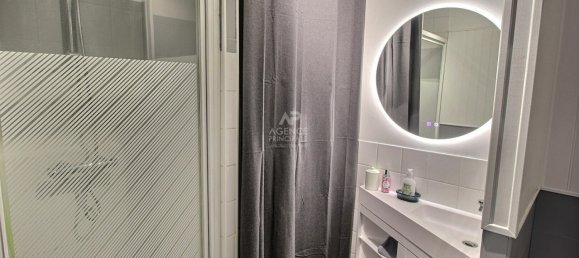 Дуплекс с 2 спальнями в Вернёй-сюр-Сен, Франция № 131918 7